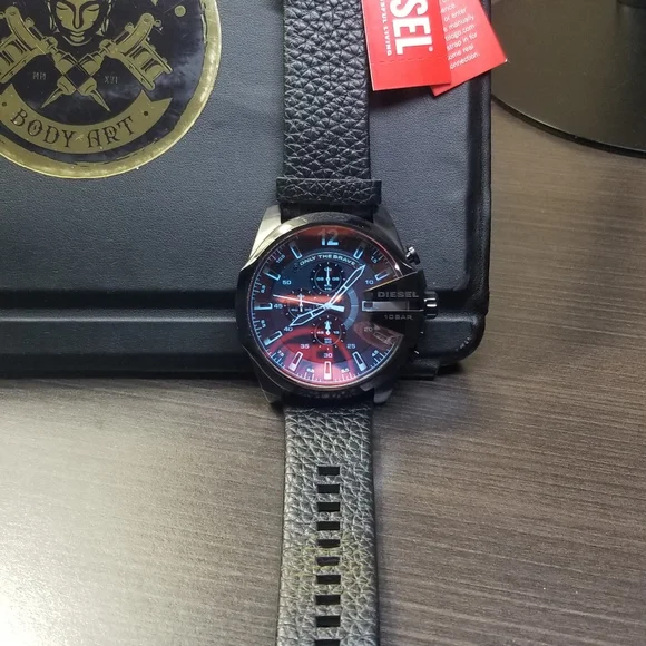 Diesel Mega Chief DZ4323 Watch - Picture 2 of 14